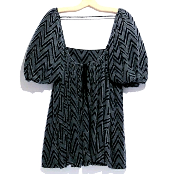 ❗SOLD OUT❗Free People | [Black] Wavy Baby Tunic Dress - Picture 6 of 16
